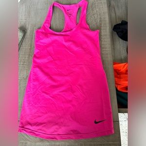 Nike Dri-Fit XS maternity active top